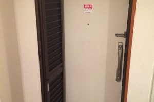 玄関網戸（折れ戸）